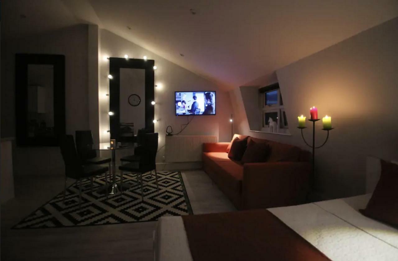 לונדון Quirky Cosy Marleybone Victorian Loft Apartment מראה חיצוני תמונה